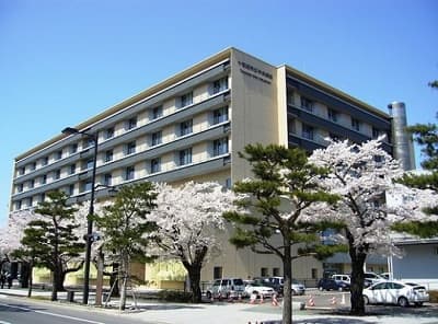 十和田市立中央病院 外観